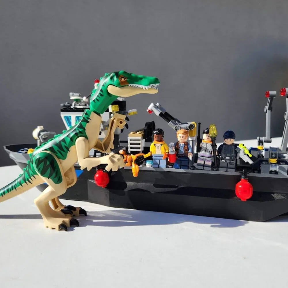 LEGO Jurassic World Park Baryonyx Dinosaur Boat Escape 76942 Building Set Toy Se